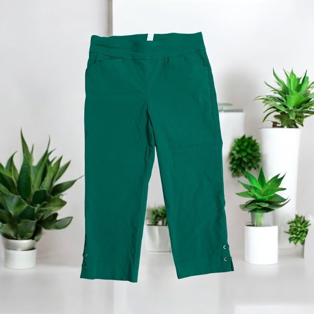 Chico's‎ Perfect Stretch Capri Pants Small Green Hem Detail Cropped
